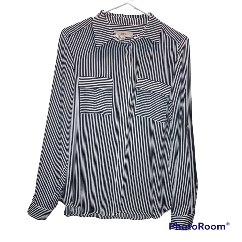 LOFT grey and white button down blouse, size small